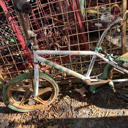 Vintage Kent Bmx Bike 
