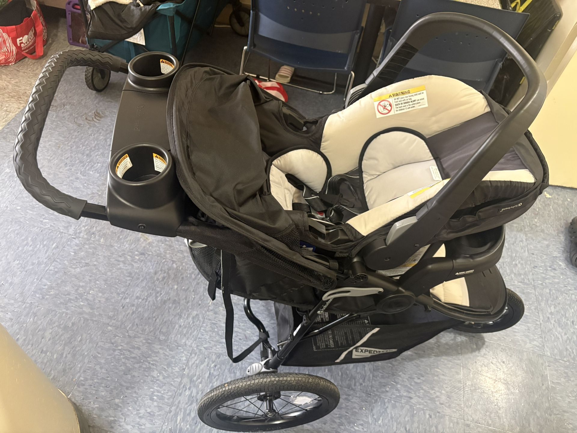 Baby Trend Expedition DLX Jogger Stroller
