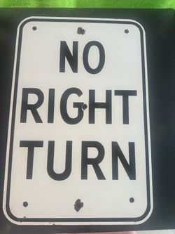 No right turn street sign