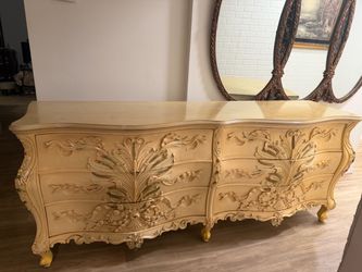 French Rococo Style Carved Wood Dresser