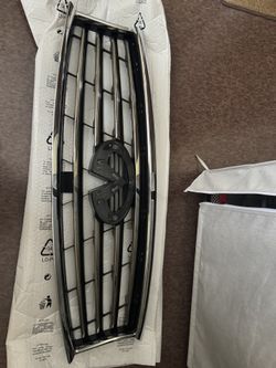 Infiniti Fx35/Qx70 Front Grille