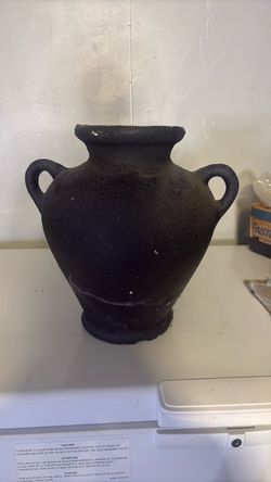 Black big Vase