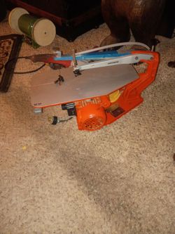 HEGNER SCROLL SAW