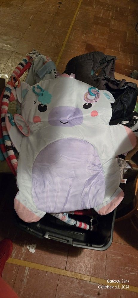 baby lot all for 30 or let me know what you wnat will give price for that