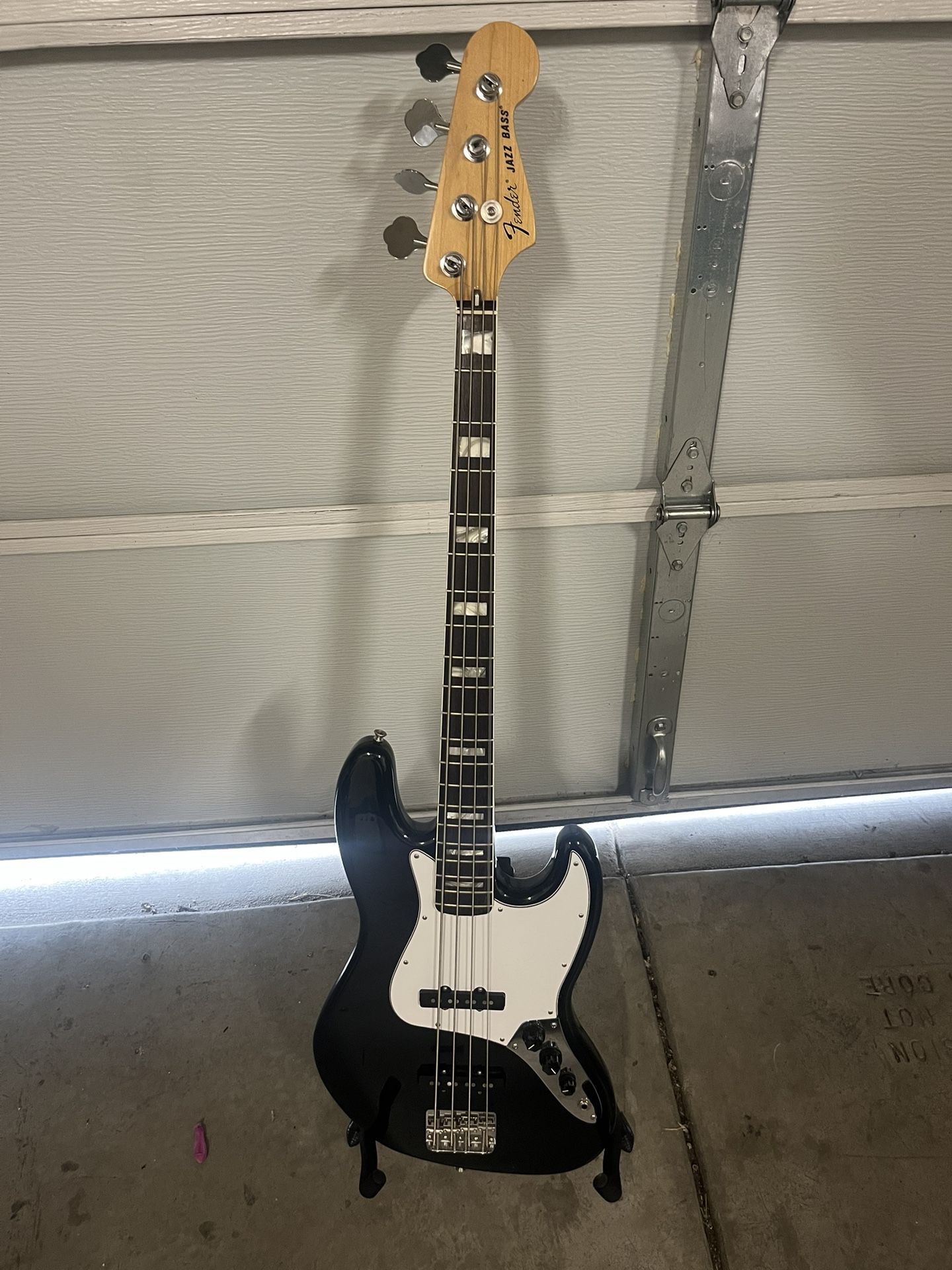 Fender Jazz Bass