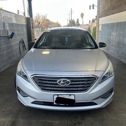 2015 Hyundai Sonata Hybrid Limited FWD With Technology