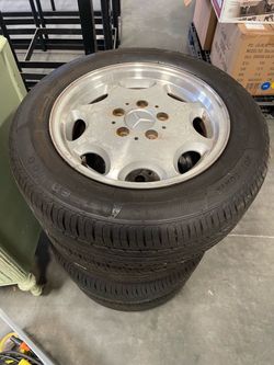Mercedes w202 c class wheels