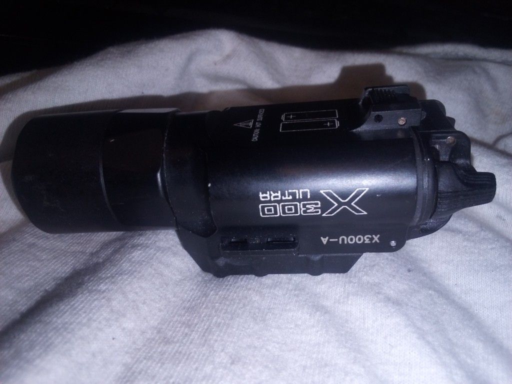 Surefire X300 Tactical Flashlight