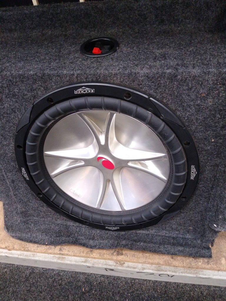 2 12 Inch Kicker Subwoofers In Truck Box for Sale in Houston, TX