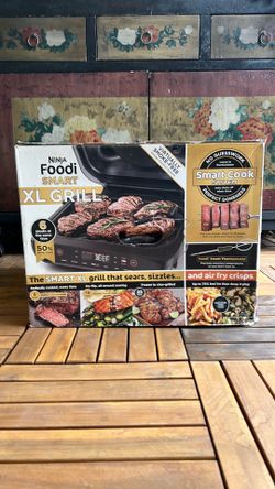 Ninja Foodi Smart XL Grill / Air Fryer - New