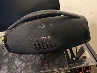 Jbl boom box 3!