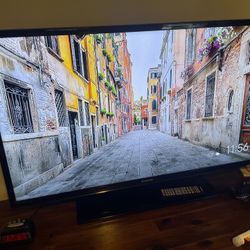 Samsung 40” LCD TV with stand