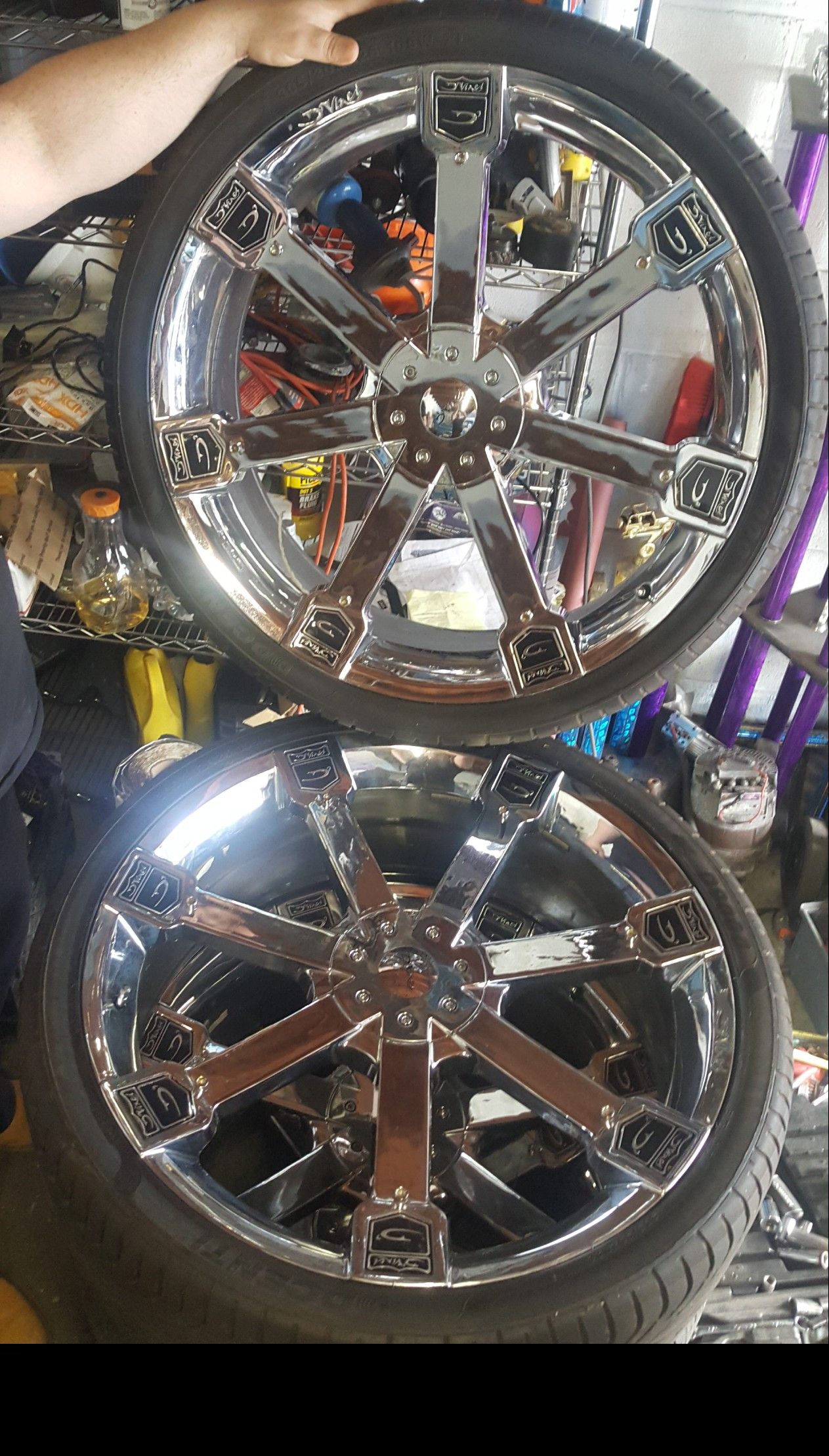MINT 26 inch D'vinci Gusto wheels rims and tires