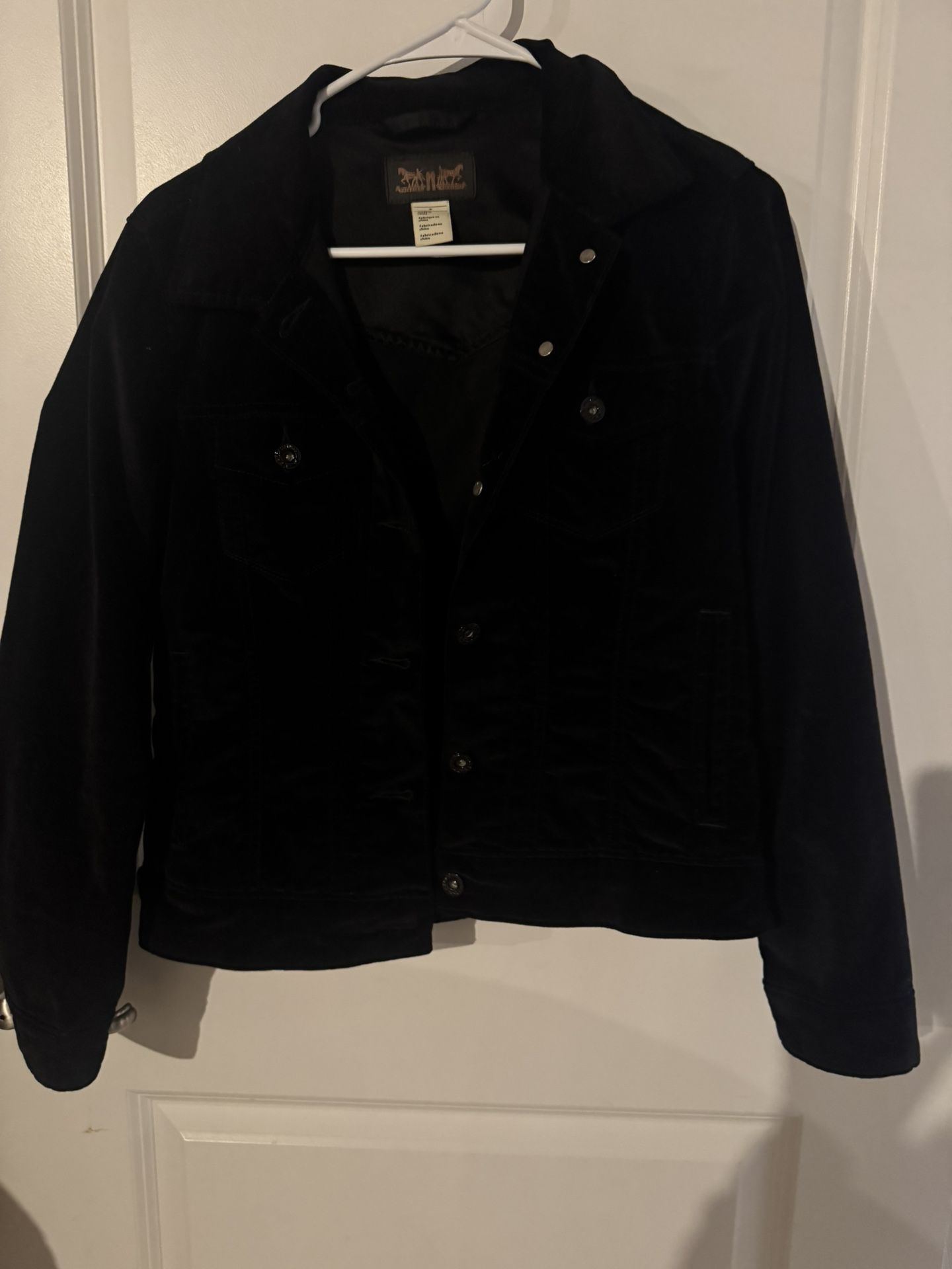 Women’s Black Levi’s Velvet Jacket