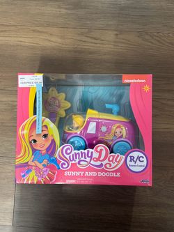 Nickelodeon Sunny Day Sunny and Doodle R/C Car