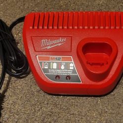 M 12 Milwaukee Charger 