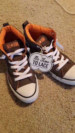 New size 8 Converse All Star Chuck Taylor