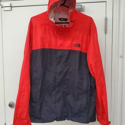 The North Face Men's Red Windbreaker Jacket Size XL 

CONDITION;  (EUC)

EXCELLENT USED CONDITION FROM A NON-SMOKING AND PET FREE ENVIRONMENT.

100% A