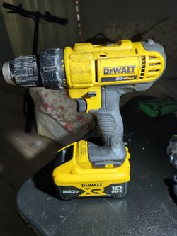 Dewalt 20v Drill Driver With 10ah Battery 