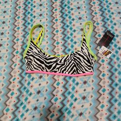 No Boundaries Mix & Match Top Size M (7/9)