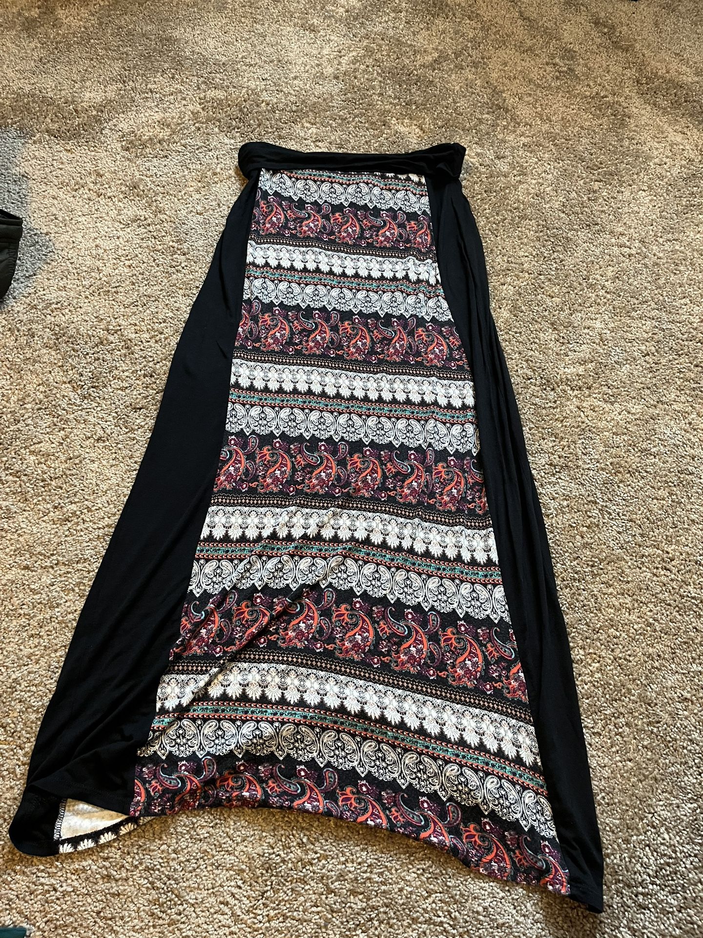 Rue21 Maxi Skirt Size M
