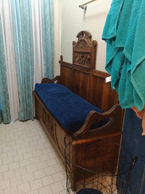 Italian Prayer Bench From Italy....Gorgeous Piece For $450