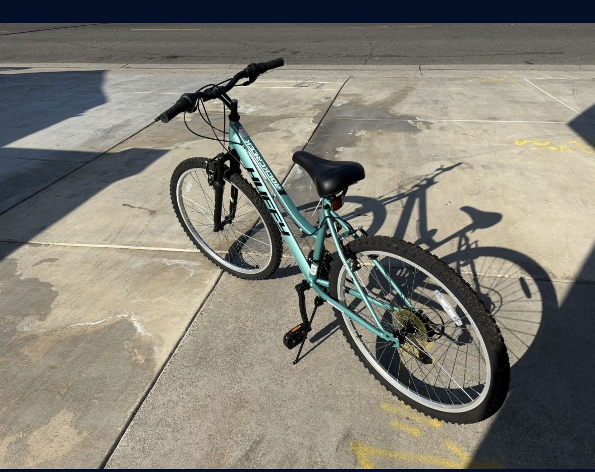 Huffy Rock Creek 18 Speed Mountain Bike