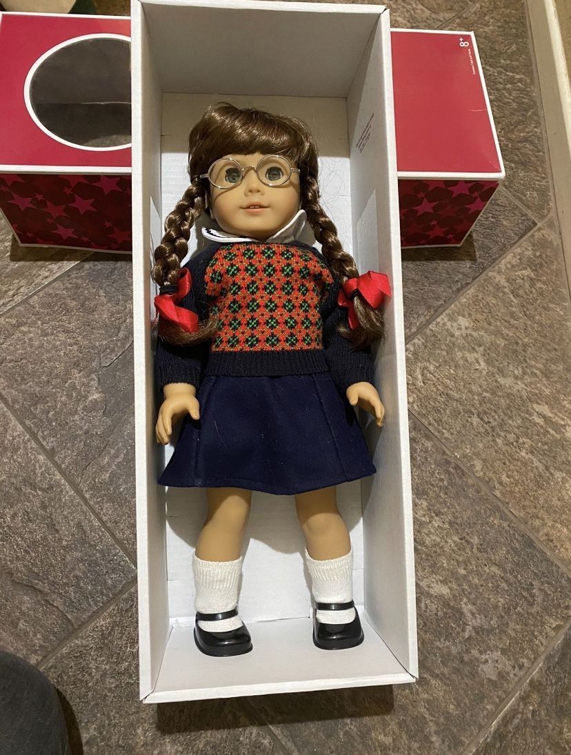 Antique American girl doll Molly