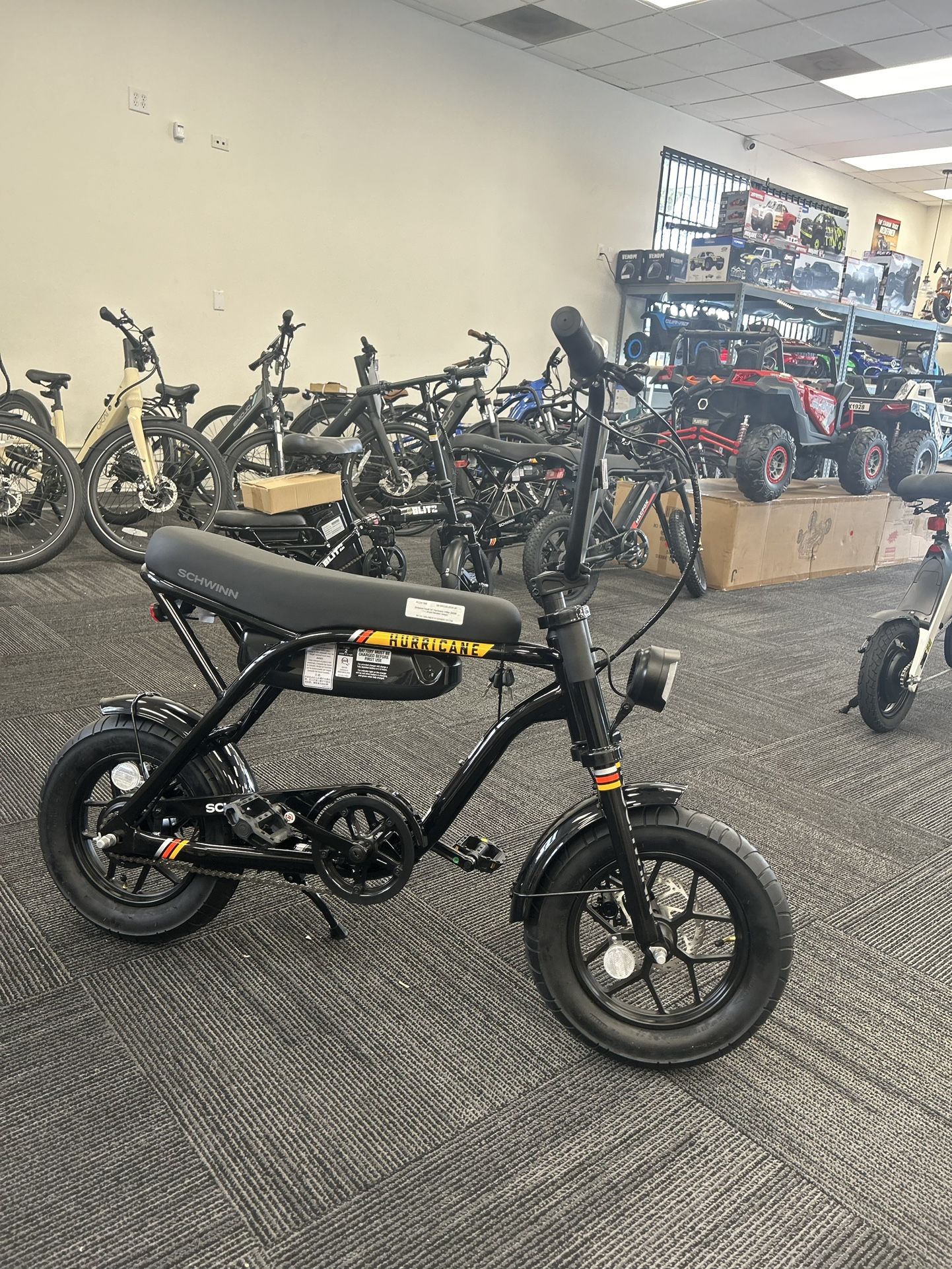 Schwinn Hurricane 14