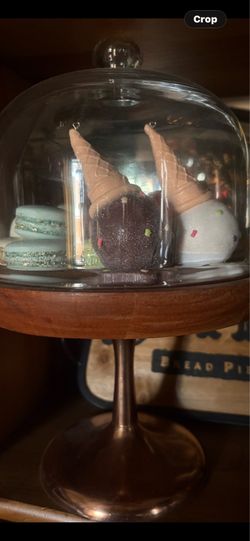 Glass clouch on stand