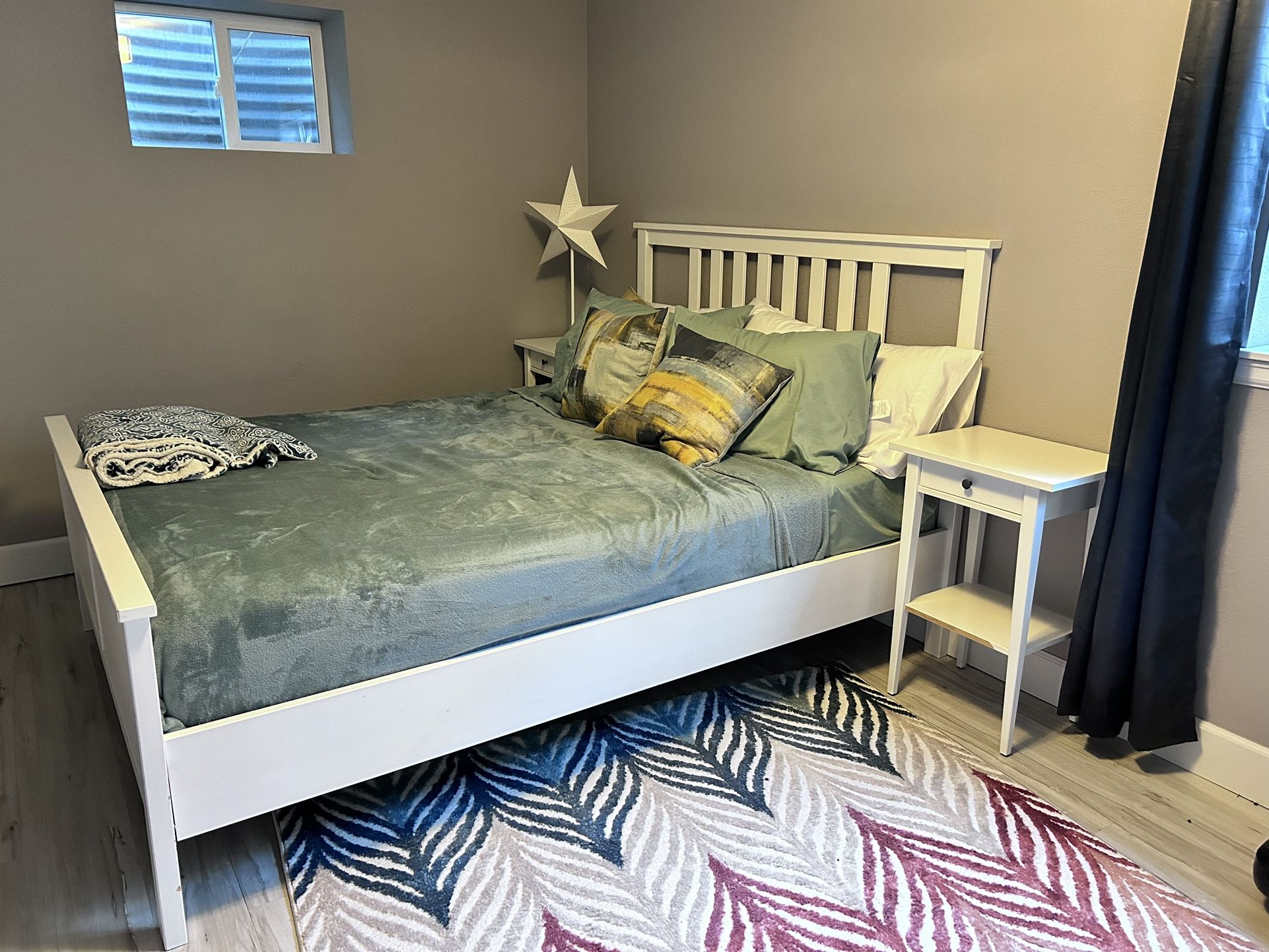 Queen IKEA Hemnes Bed 2 Nightstands