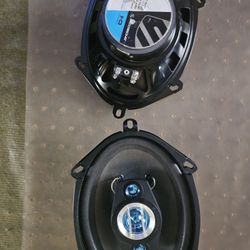 5x7 Speakers. Works Great. $25