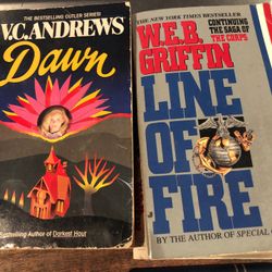 VC ANDREWS  DAWN  W E B GRIFFIN   LINEOF FIRE 