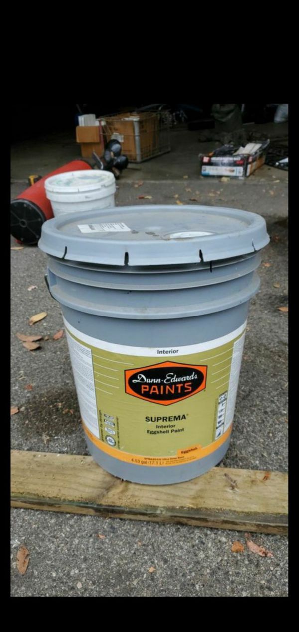 DunnEdwards Suprema Interior Eggshell Paint 4 gallons for