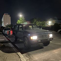 1994 Nissan Pathfinder