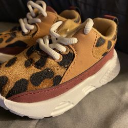 Toddler Girls Size 3 Leopard Sneakers (new)