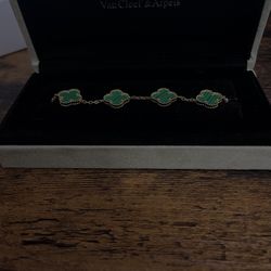 Vancleef Bracelet 