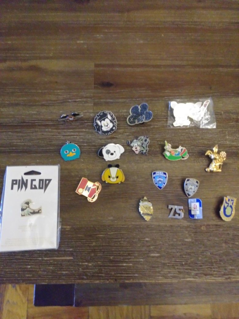 PINS Disney NYPD Pin God Etc.