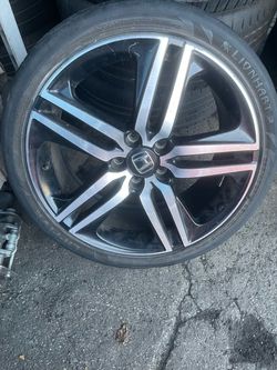 Honda 19” wheel $150