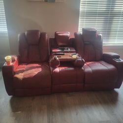 Reclining Couch - Used Condition 