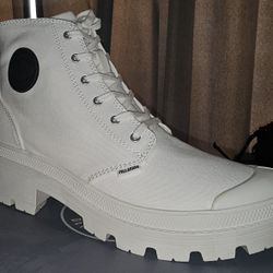 Women's Boots