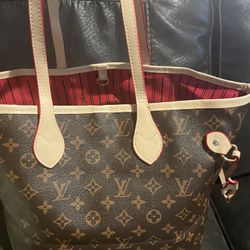 Large bag for sale preowned