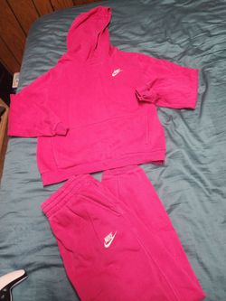 Kids Nike Pink Hoodie and Sweatpants Set