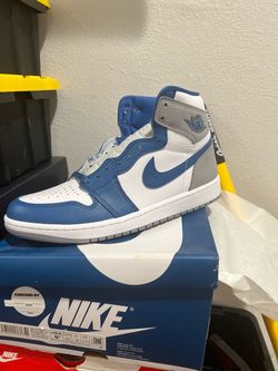 Jordan 1 size 9.5