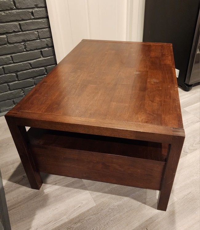 Coffee Table – Consignment Corner