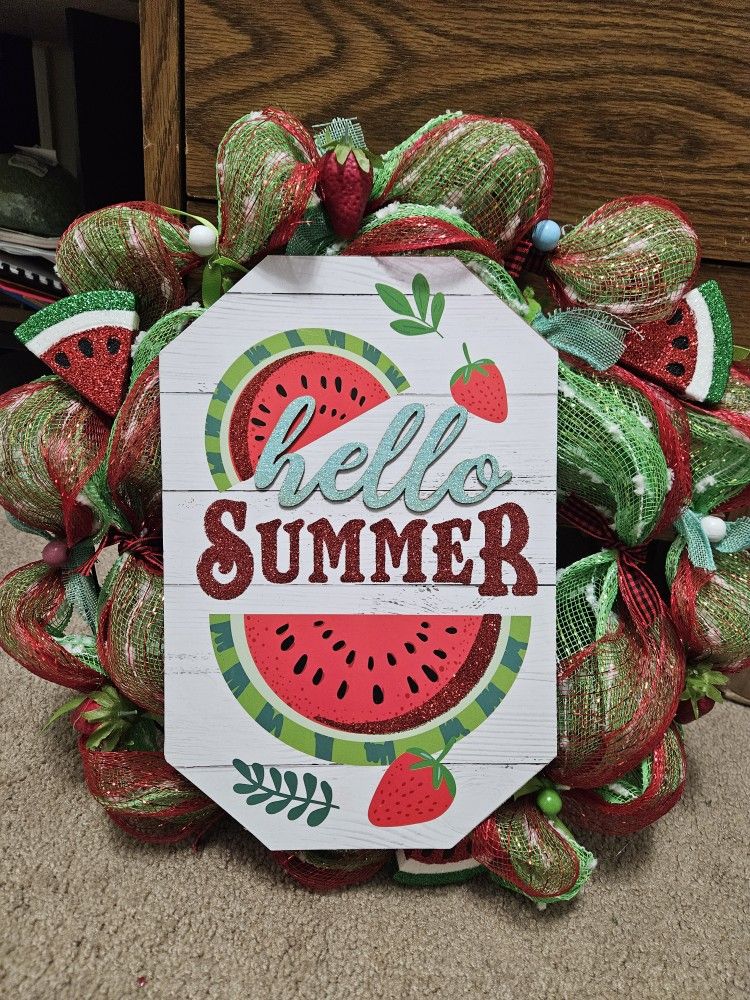 Hello Summer Wreath