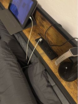 Queen bed