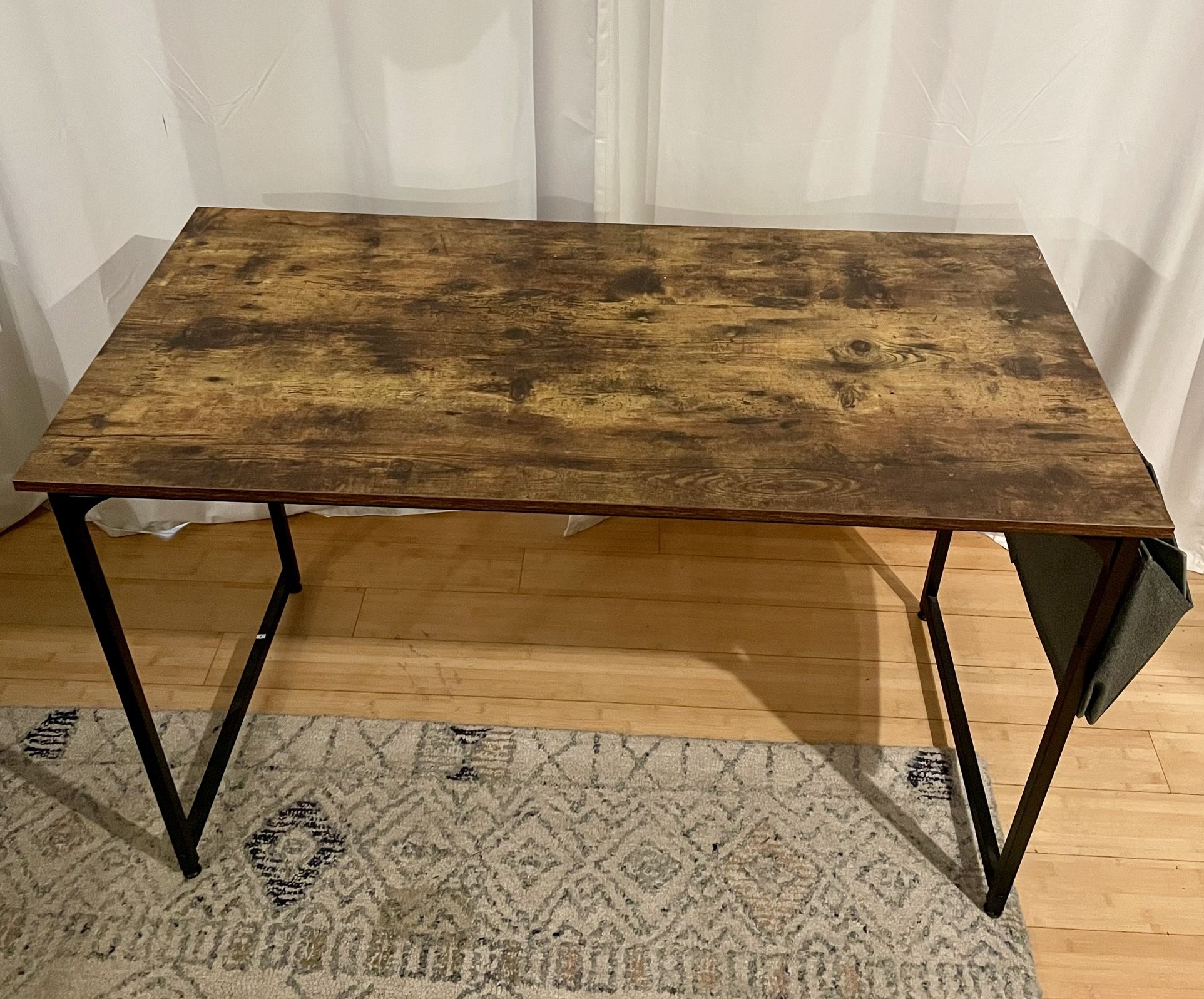 Household Table - Computer Desk