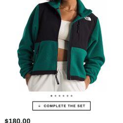 Women’s North Face Jacket