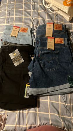 Size 18 Levi Shorts